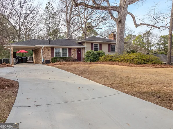2810 Frontier Trl, Atlanta, GA 30341