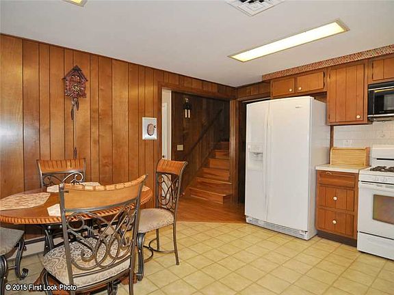 5th image of 53 Baldino Dr