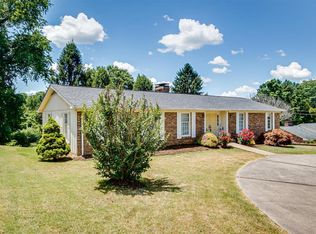 308 High Ridge Rd, Kingsport, TN 37660