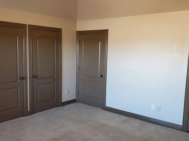 1621 Colonial Dr — Photo 44
