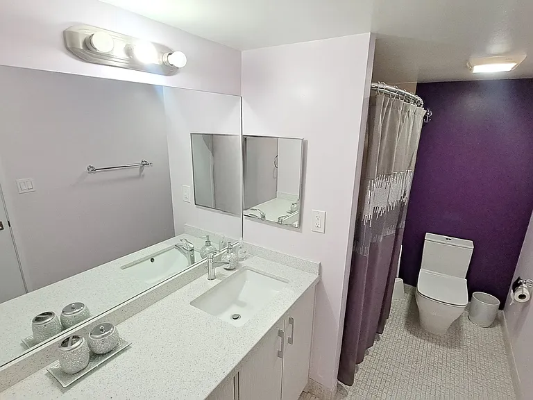 210 174th St #508 — Photo 12