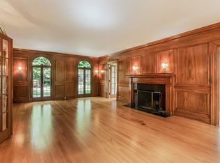 691 Boylston St #691, Brookline, MA 02445