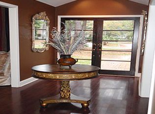 9 Monastery Rd W, Savannah, GA 31411