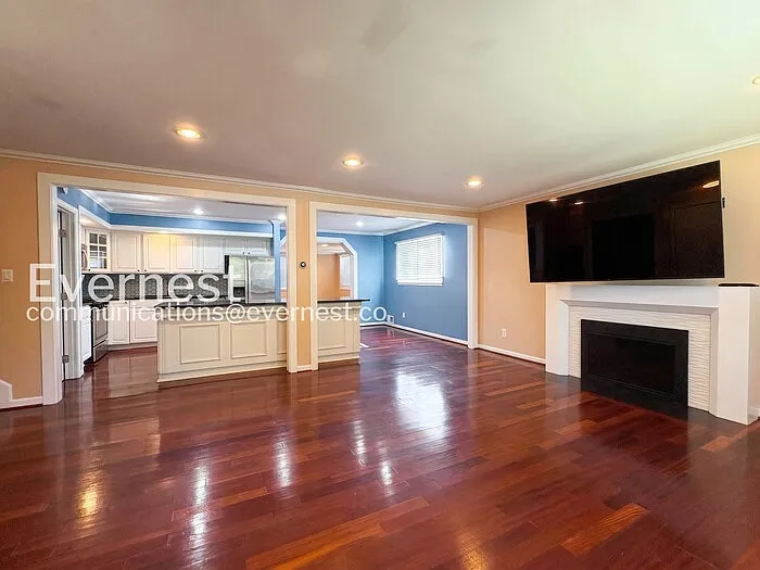 7110 Cindy Ln — Photo 11