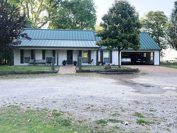 34 W Lake Lee Rd