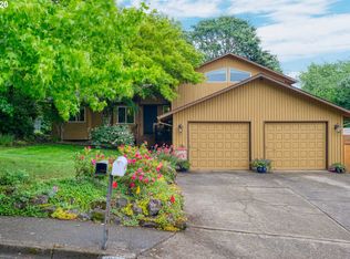 17930 Monticello Dr, Gladstone, OR