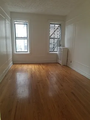 Sold by Remax Real Estate Professionals | media 17