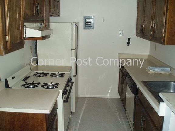 4th image of 11308 Brussels Ave NE APT A