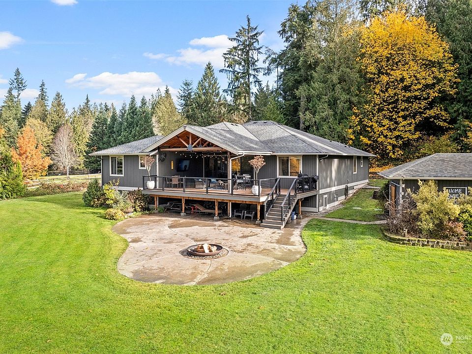 1st image of 1613 167th Avenue SE