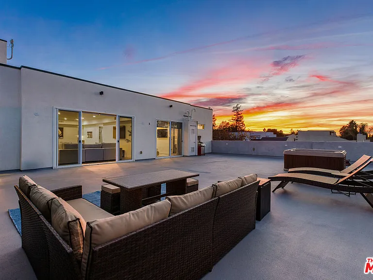 4806 Sylmar Ave #Penthouse 2 — Photo 10