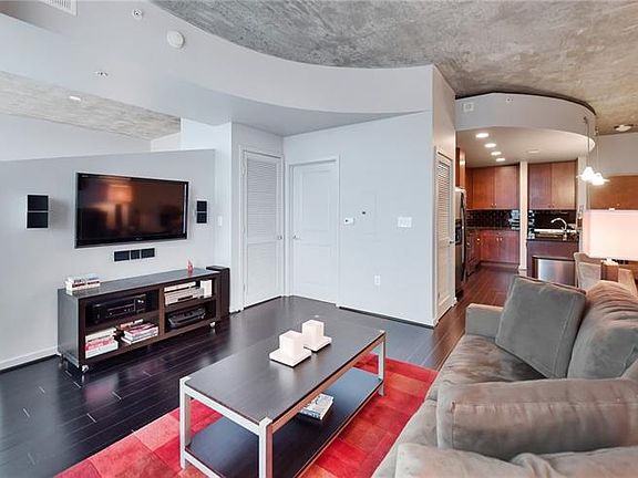 2nd image of 860 Peachtree St NE Unit 2210