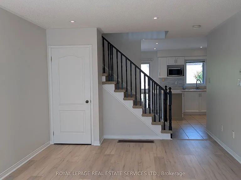 19 Skeens Ln #2 — Photo 18