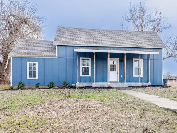 506 W Locust St, Tuttle, OK 73089