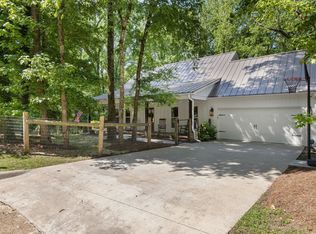 1909 Erskine Dr, Florence, AL 35630