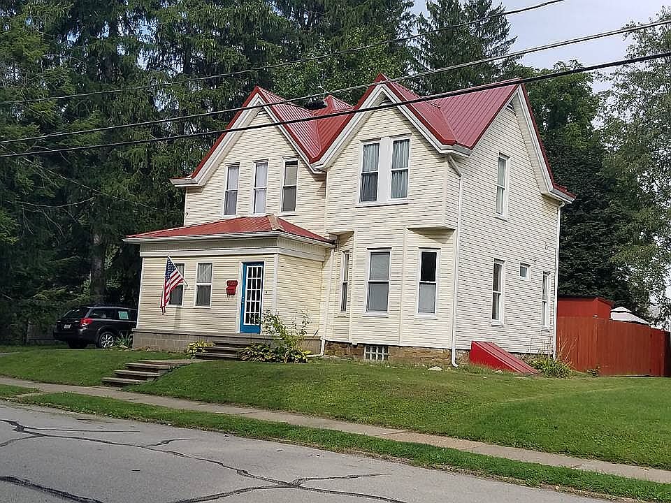 2nd image of 233 S Liberty St