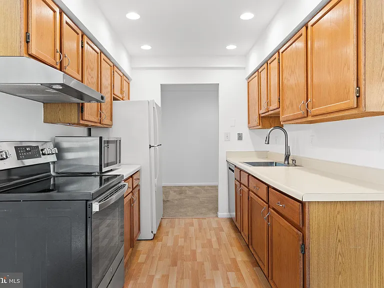 13207 Meander Cove Dr #71 — Photo 11
