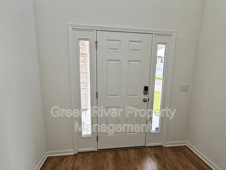 5724 Lagoon Cruise Way — Photo 6