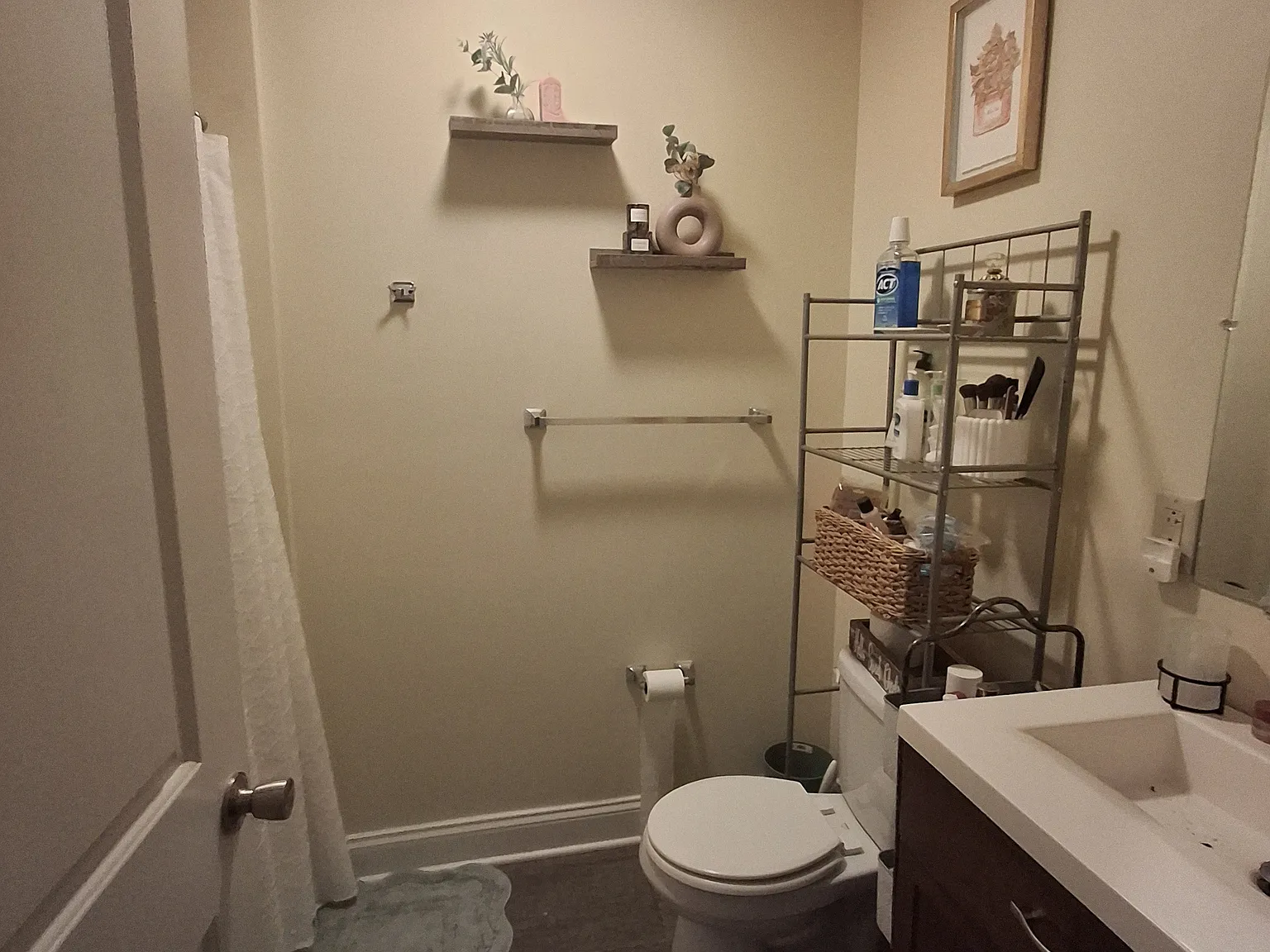 1 bed, $1,050 — Photo 4