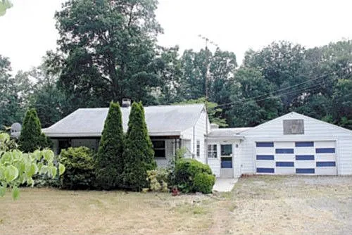 4984 Treher Rd photo 1