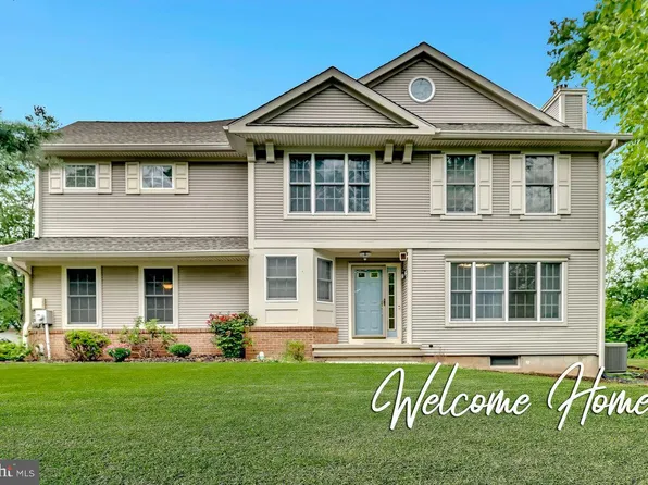 166 Neil Ct, Princeton, NJ 08540