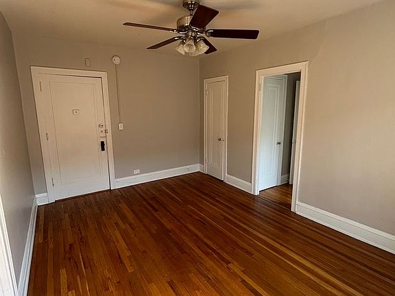 2nd image of 2300 Harriet Ave S #303