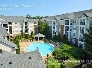 12900 Centre Park Cir APT 403, Herndon, VA 20171