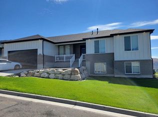 861 N Eagle View Dr, Morgan, UT 84050