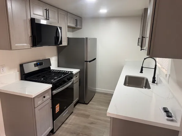 940 Perdew Ave #A-b, Ridgecrest, CA 93555