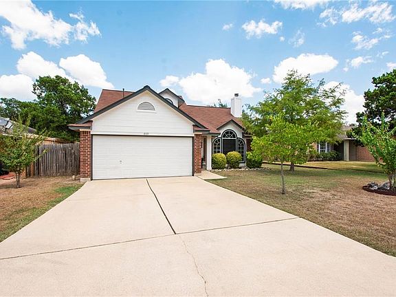 2nd image of 610 Sunny Brook Dr