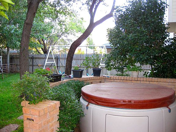 5th image of 1744 Crooked Branch Cir