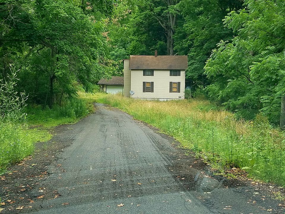 2nd image of 41 Carter St