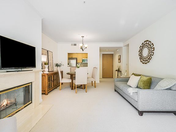 2nd image of 400 Deer Valley Road #3K