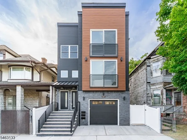 257 S 7Th St, Newark City, NJ 07103