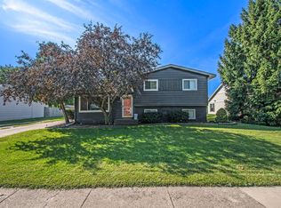 1760 Sibley St SE, Lowell, MI 49331