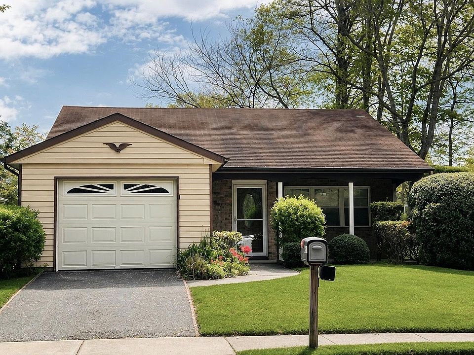 1st image of 257 Edinburgh Drive