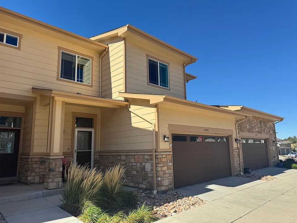 12243 Blue Fir Ct