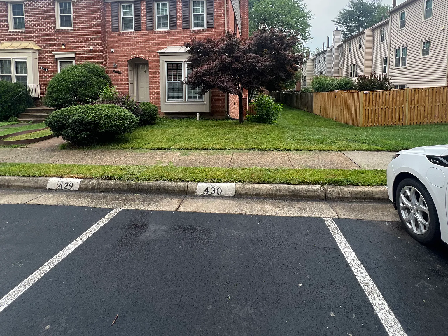 Gainsborough Dr, Fairfax — Photo 2