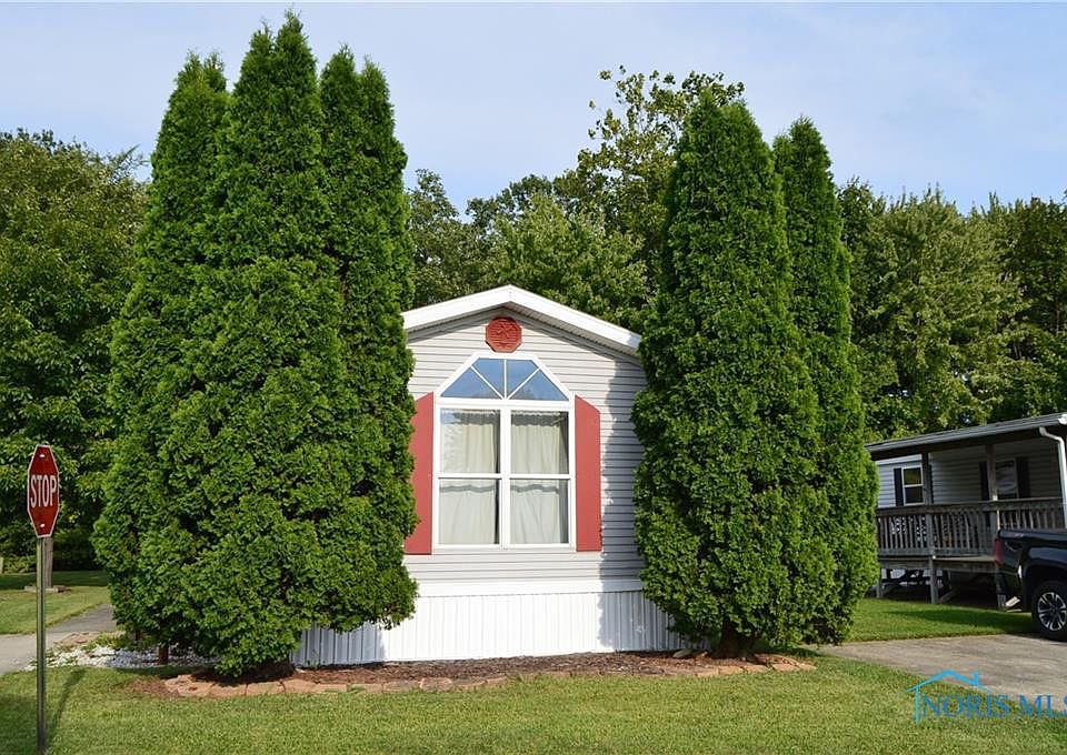 1st image of 8221 Maplewood Dr Lot L-433