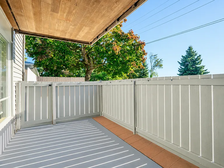 Eastside Apartments LLC — Photo 19