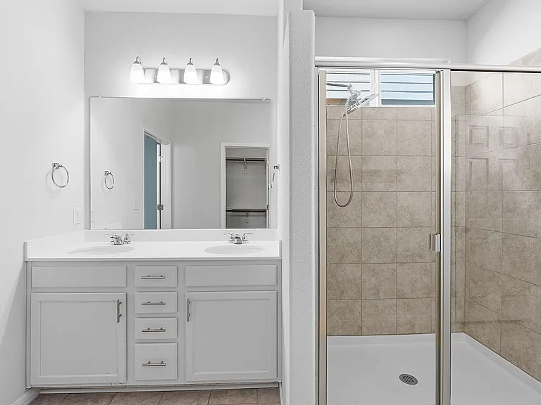 10221 Forest Grove Dr — Photo 24