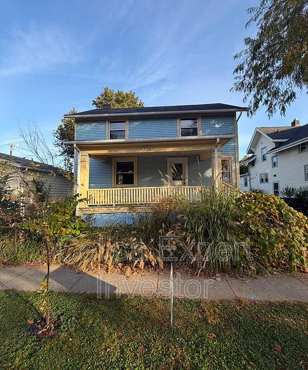 454 Kinnaird Ave