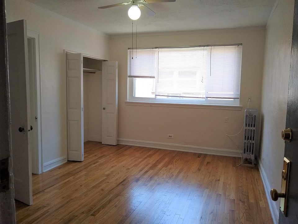 1st image of 1528 W Pratt Blvd APT 307