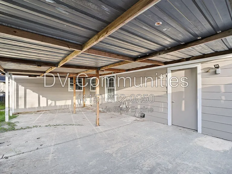 3315 Bond St — Photo 45