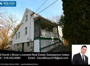 7 Robbins Ave, Troy, NY