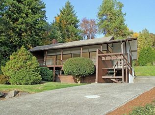 12424 Holmes Point Dr NE, Kirkland, WA 98034