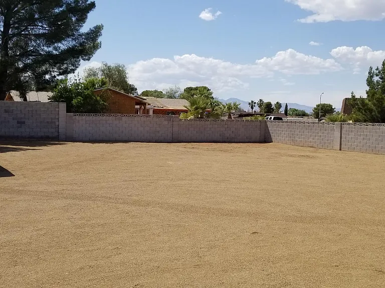 7957 Firethorn Ln — Photo 25