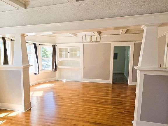2nd image of 3917 Halldale Ave #3917