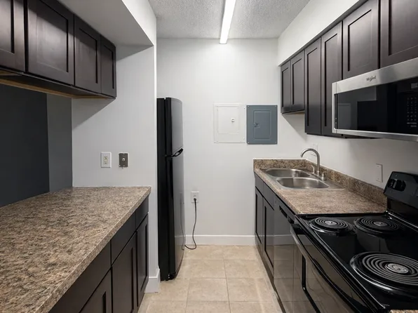 Monroe Park Towers Apartments