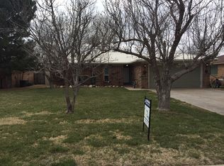 1407 Charles Ave, Panhandle, TX 79068