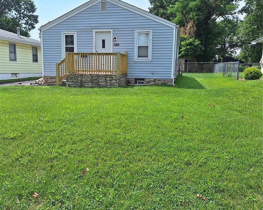 1st image of 9510 Theodosia Ave